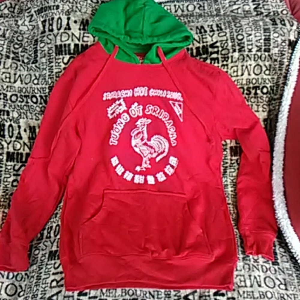 Sweatshirt